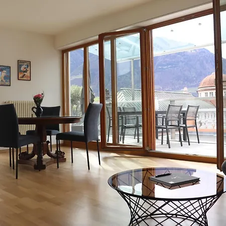 Apartment Luxus Penthouse Mit Terrasse, Garage, Fahrradraum Und Infrarotsauna